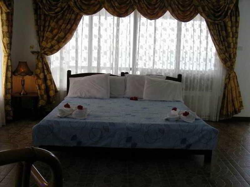 Nost Cottages Lapu-Lapu City Buitenkant foto