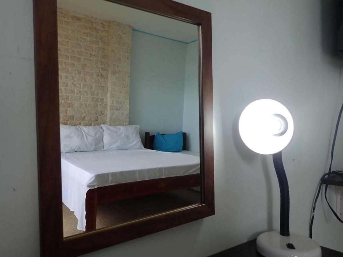 Nost Cottages Lapu-Lapu City Buitenkant foto