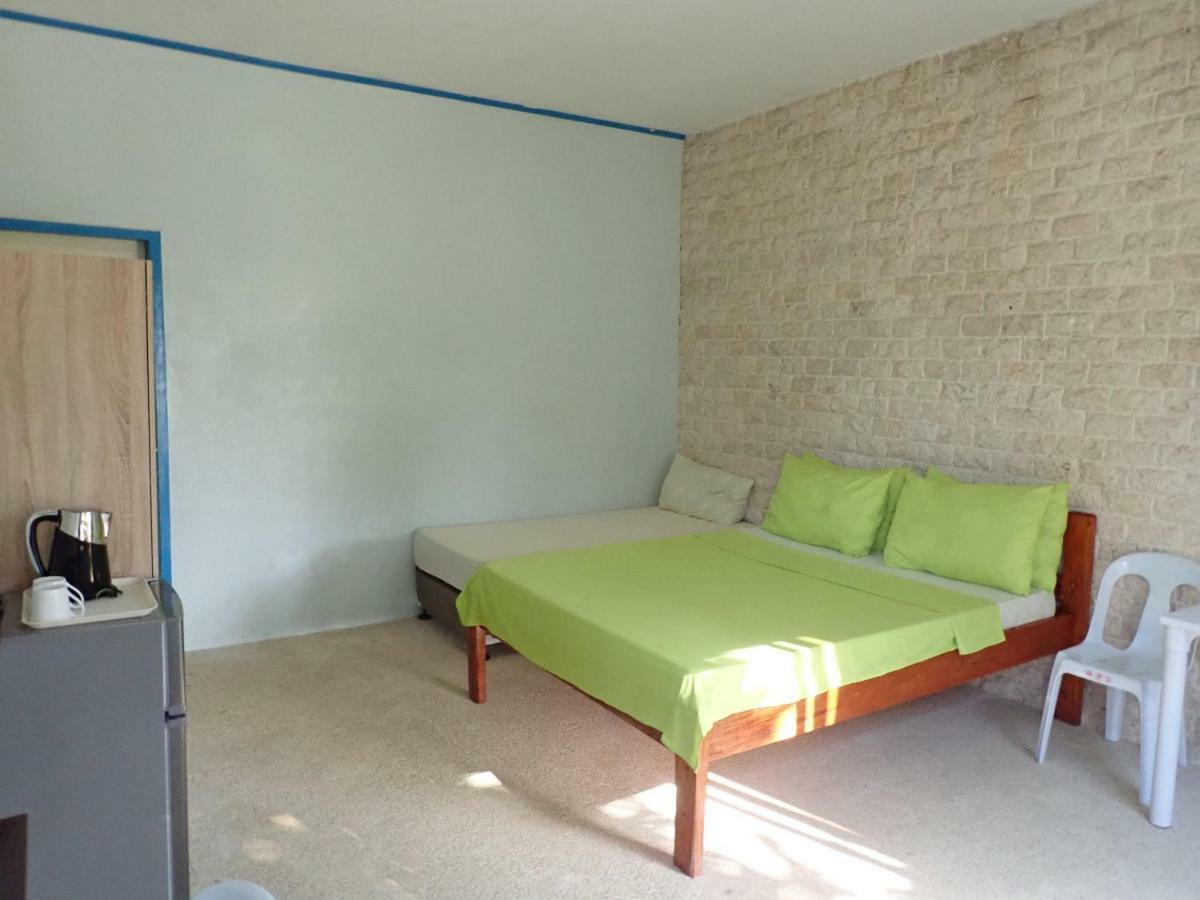 Nost Cottages Lapu-Lapu City Buitenkant foto